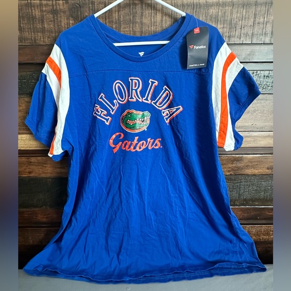 NWT Women’s Plus Size Florida Gators Blue T-Shirt - Picture 1 of 3